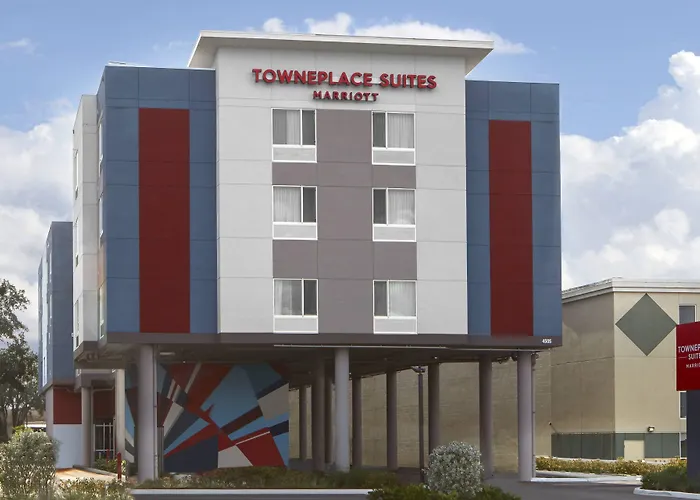 Towneplace Suites By Marriott Tampa South